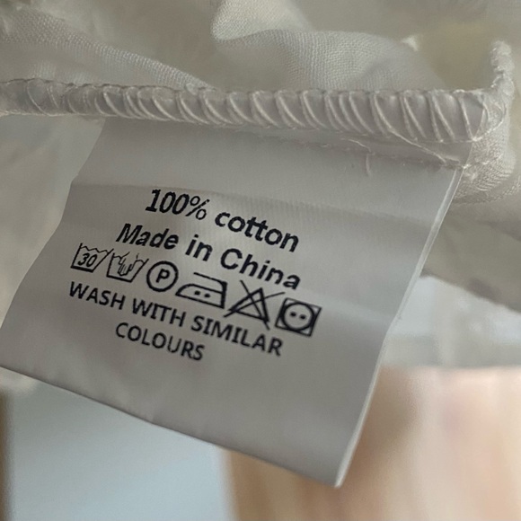 ➕Flutter Sleeve Eyelet Lace Dress. Color: White. Size: Plus - Picture 8 of 11